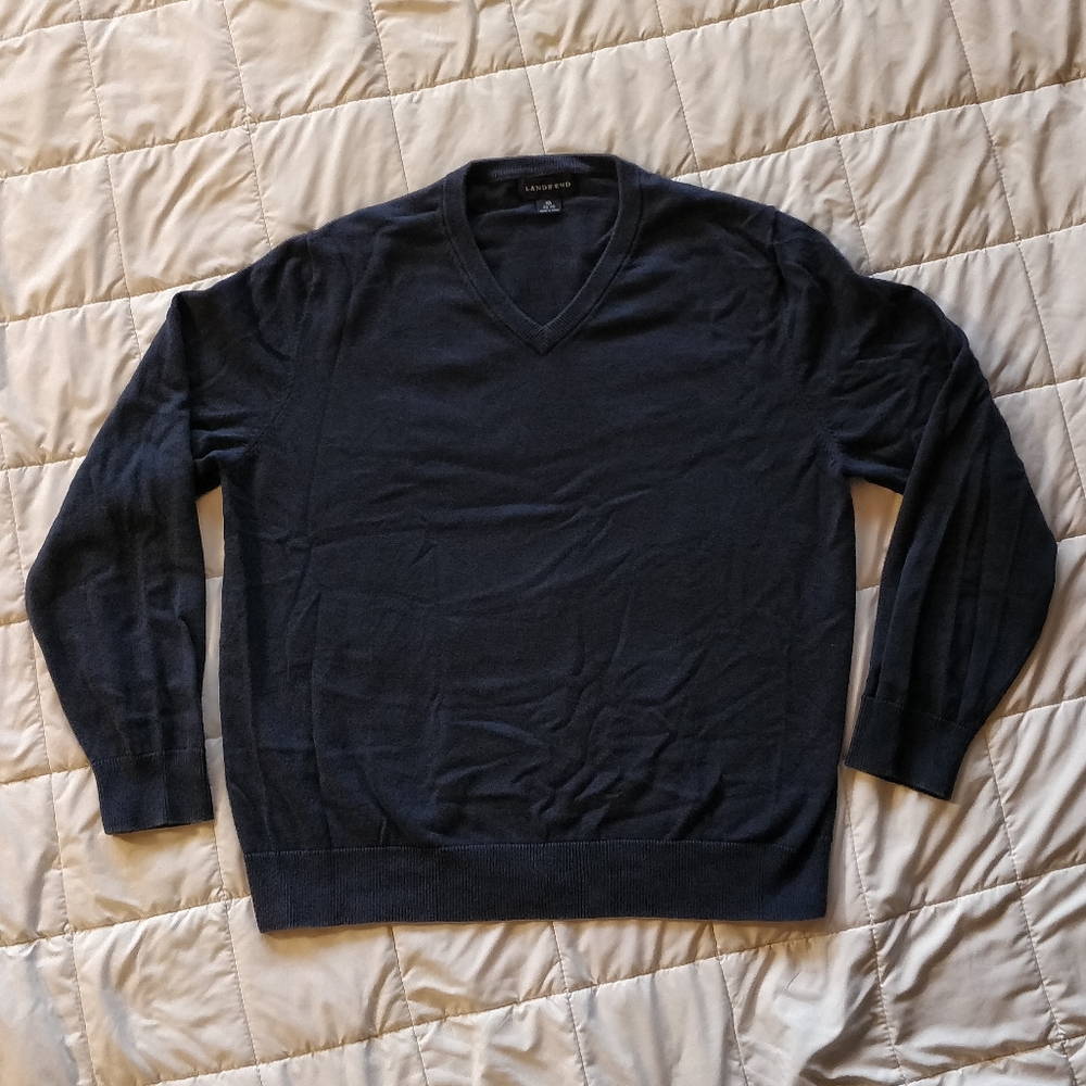 Lands' End Men's 100% Cotton Navy V-neck Sweater